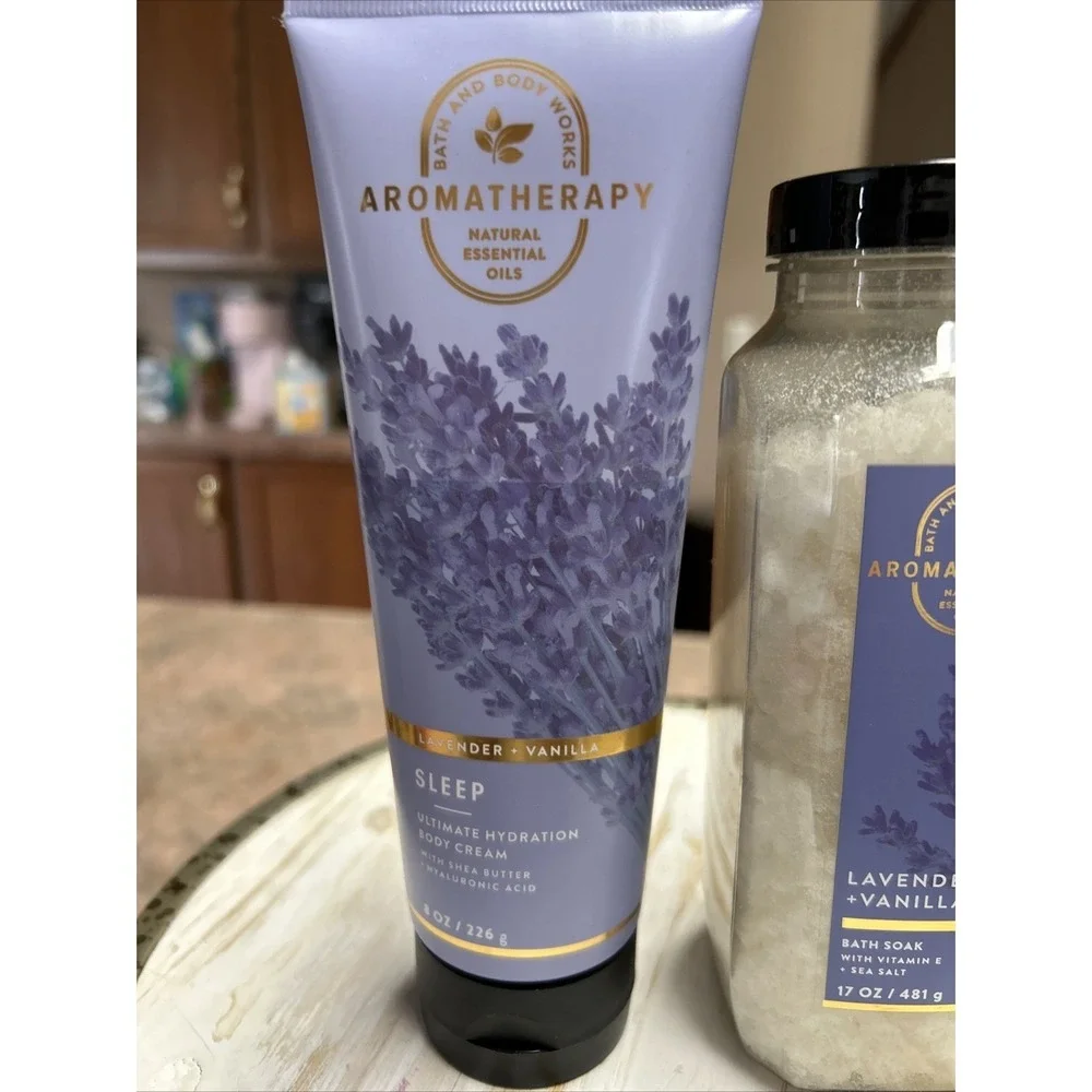 Bath & Body‎ Works 3p Lot Aromatherapy Lavender Vanilla Body Wash Luxe Bath NEW